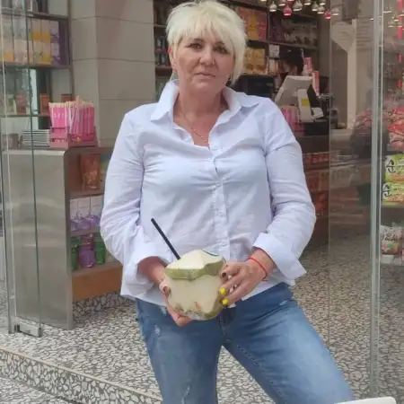 LUDMILA, 52Тель Авив 