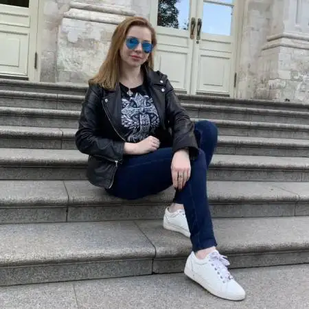 Анна, 33