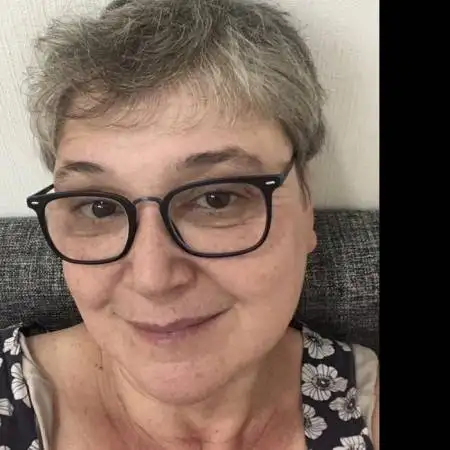 Nina, 65