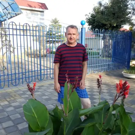 Андрей, 55