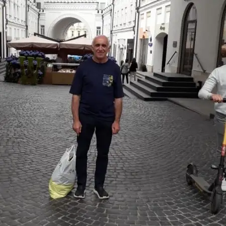 Leonid, 71Холон 