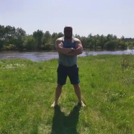 Илья, 39