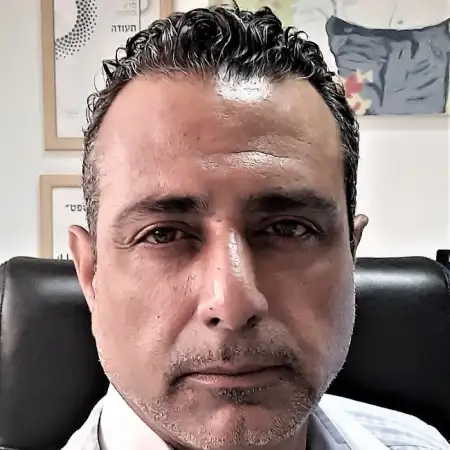 יוסי, 49 Ход ХаШарон