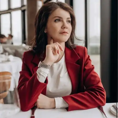 Карина, 34