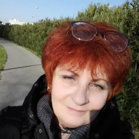 Elena, 66