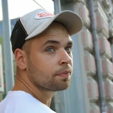 Roman, 40