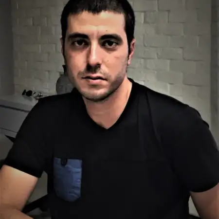 אליאור, 37Бат Ям