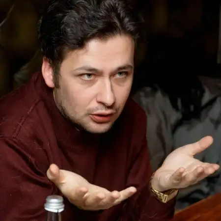 Alexander, 40