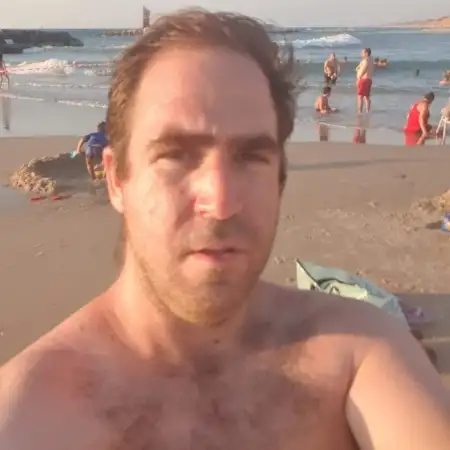 אבי, 34Беэр Шева 
