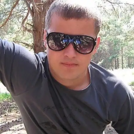 Vladimir, 40