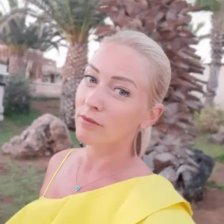 Mariia, 41
