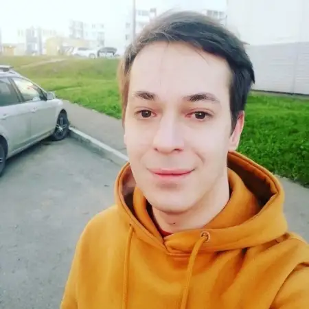 Юрий, 33