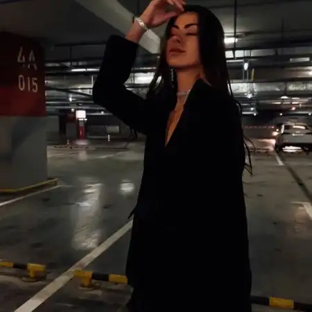 Tatiana, 34
