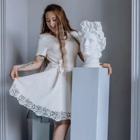 Liza, 28