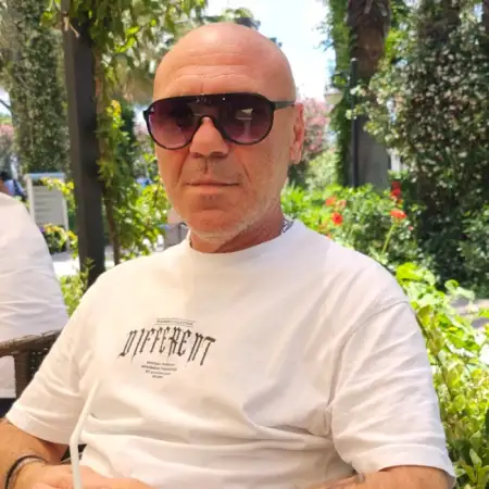 Anatol, 52Петах Тиква 