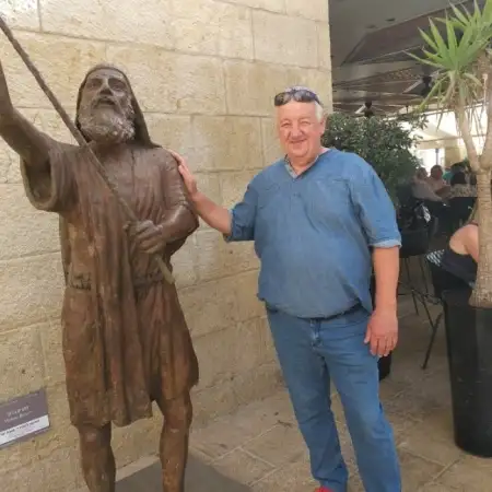 זאב, 76Ашдод 