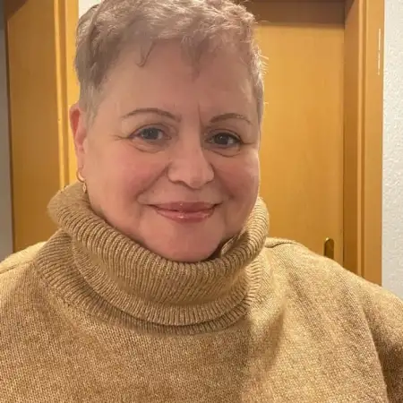 Lucy, 66