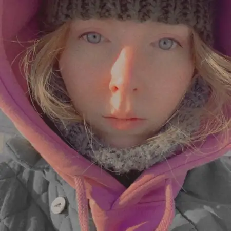 Eva, 31