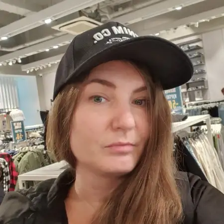 Таисия, 44