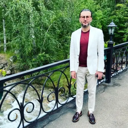 Rafi, 45