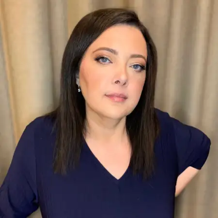 Ludmila, 54