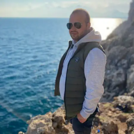 Artem, 36