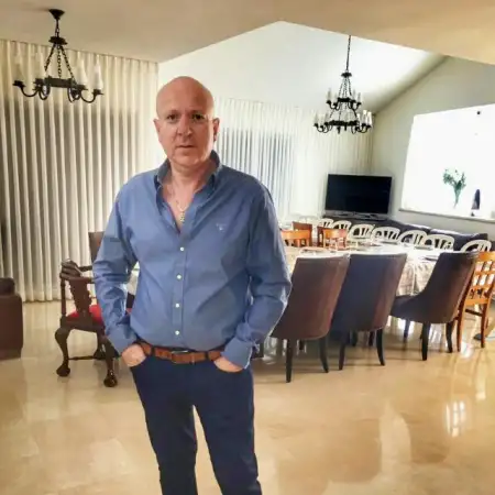 Yosi, 61Ашдод 