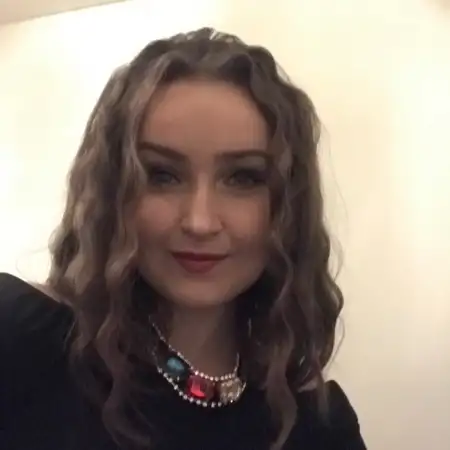 Talia, 36