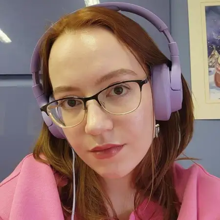 Алиса, 26