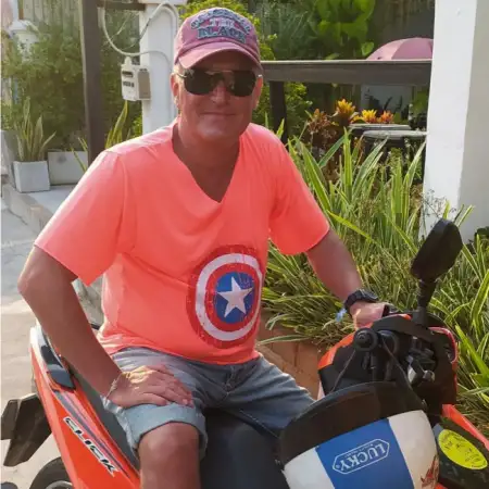 Дмитрий, 53