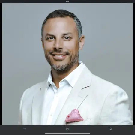 Aleksandr, 46