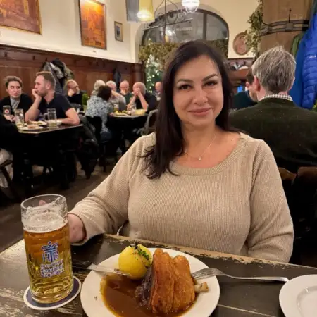Инна, 56