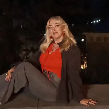 Lili, 58