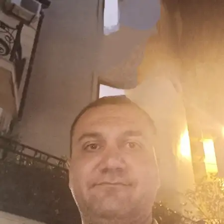 Хан, 42Петах Тиква 