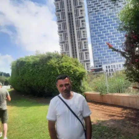 Мамука, 46Холон 