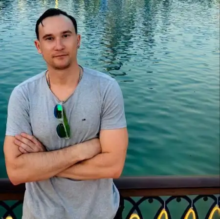 Юрий, 34