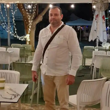 Александр, 45Центр Израиля 