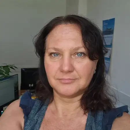 Людмила, 49
