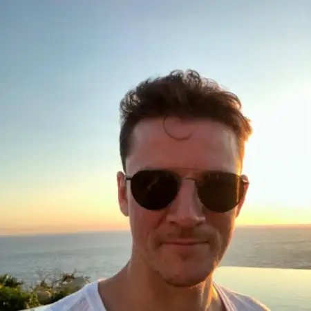 Max, 45