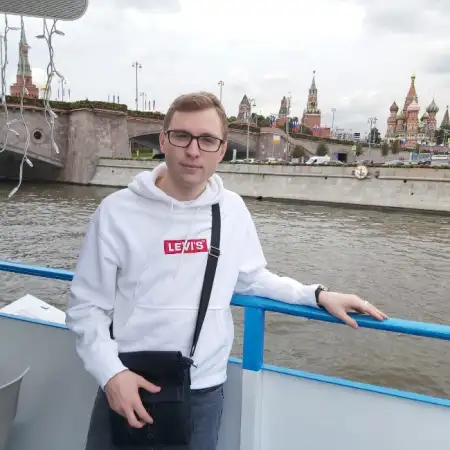 Даниил, 24