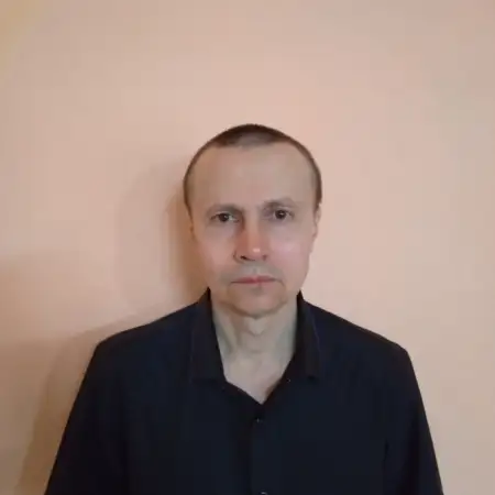 Eвгений, 40