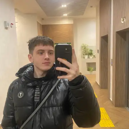 Дмитрий, 24