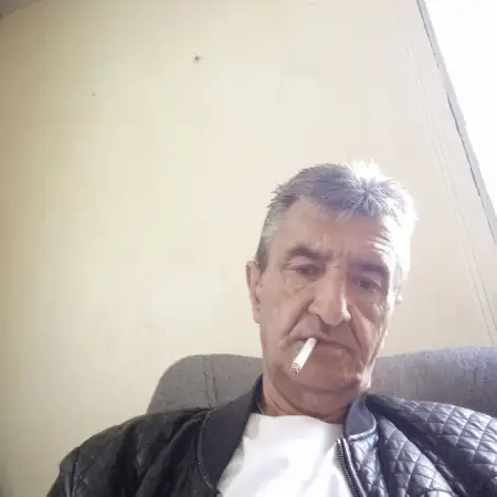 Юрий, 64