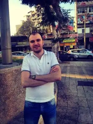 Роман, 37Петах Тиква 