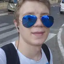 Фото Denis 3 иду с работы)