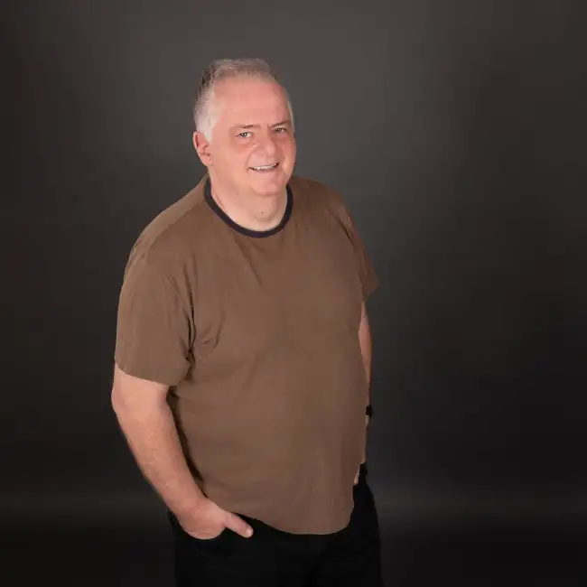 Mike, 69, Наария - 2 половинка