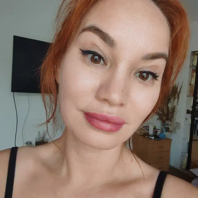 Ekaterina, 45