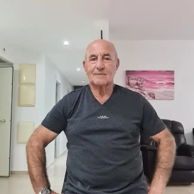 Shaul, 73, Петах Тиква - 2 половинка