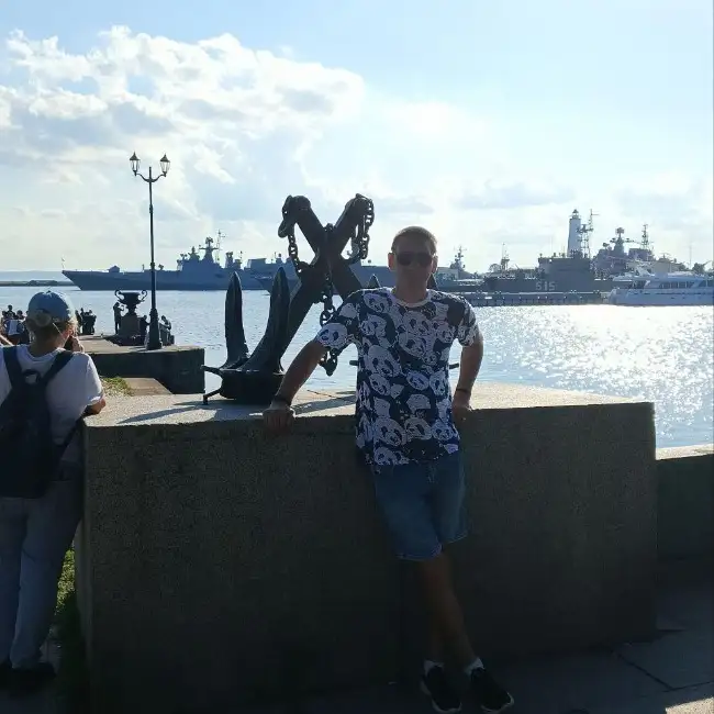 Сергей, 44 - 2 половинка