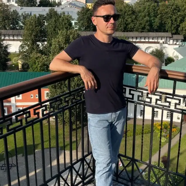 Михаил, 40 - 2 половинка